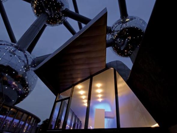 Atomium - Renovacin y Diseo Interior / CONIX Architects