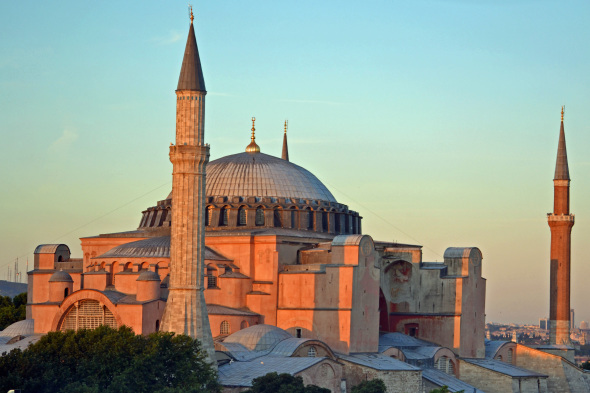 Paradigmas arquitectnicos: Baslica de Santa Sofa en Estambul