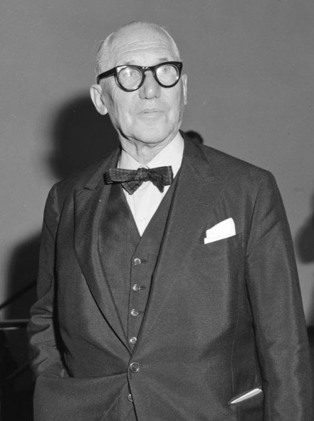 Biografa de Le Corbusier, planos e imgenes de obras y proyectos, curiosidades y ms