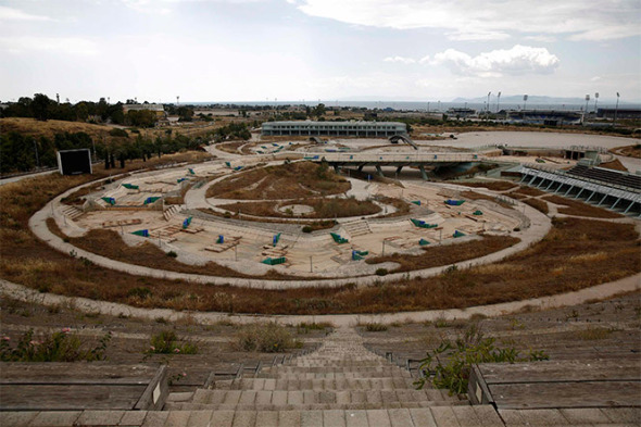 Instalaciones de los Juegos Olímpicos del 2004 abandonadas