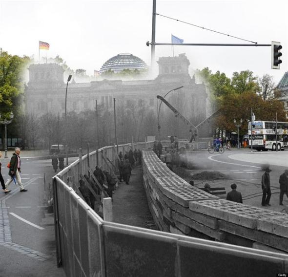 Cadena de luces celebrando 25 años de la caída del muro de Berlín