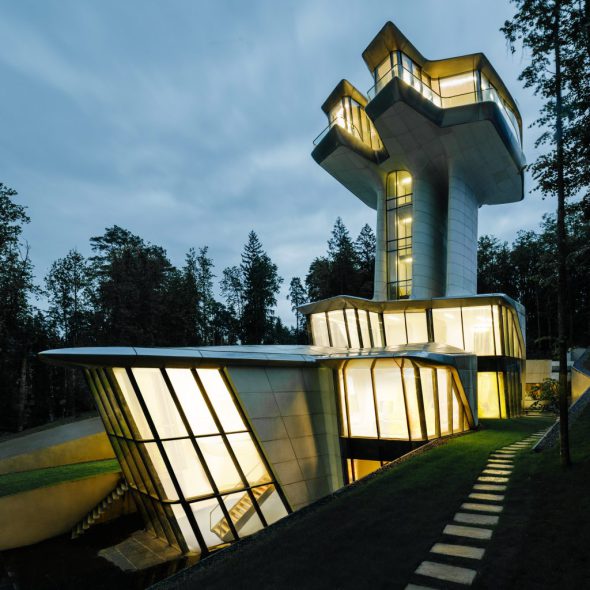 La casa que Zaha Hadid le hizo al James Bond ruso