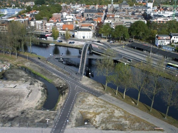 El Puente como hito urbano