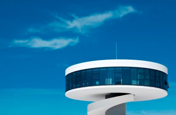 La obra con que Oscar Niemeyer celebr 103 aos de edad