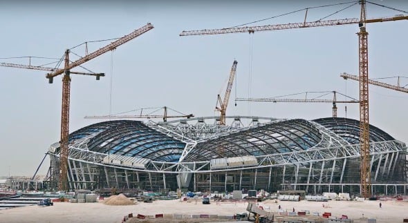 En construcción, estadios para el mundial de Qatar 2022 (Time-lapse)